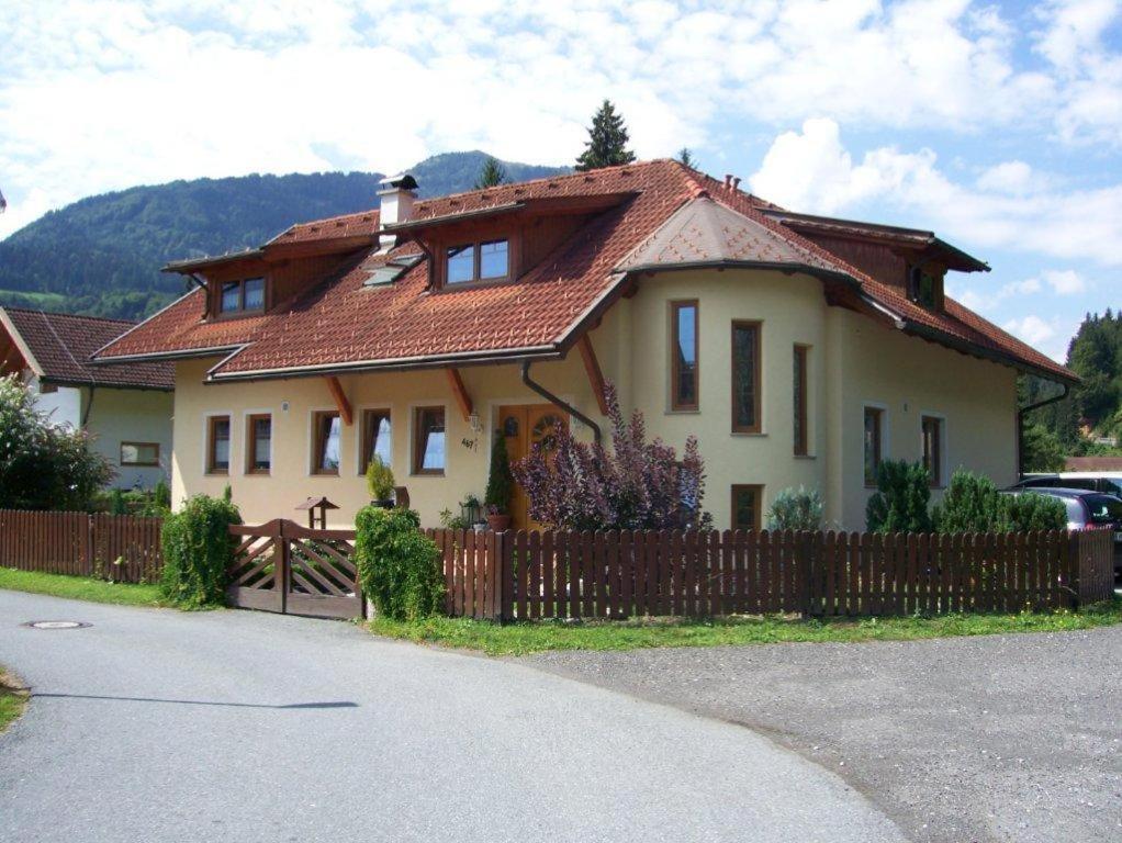 Appartementhaus Sabine Kotschach-Mauthen Εξωτερικό φωτογραφία