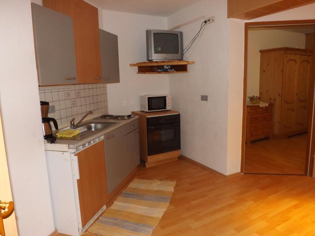 Appartementhaus Sabine Kotschach-Mauthen Δωμάτιο φωτογραφία